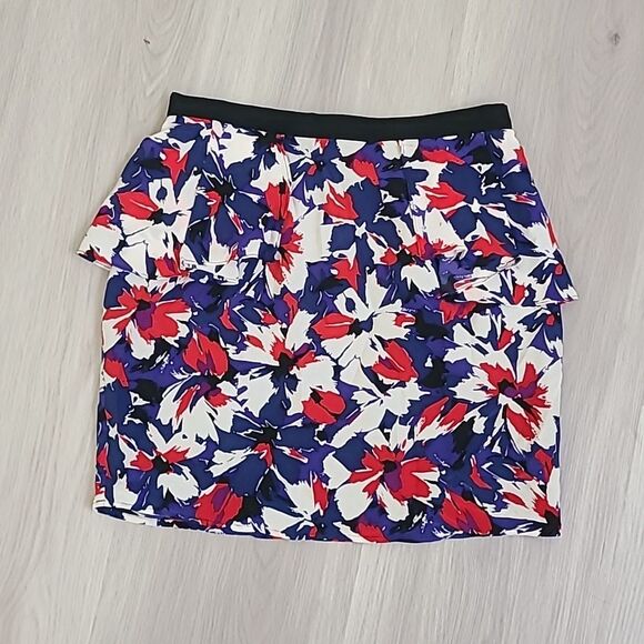 Yumi Kim Y2K Vibrant Silk blue red white mini skirt xs bloomcore floral ruffle - Picture 1 of 7